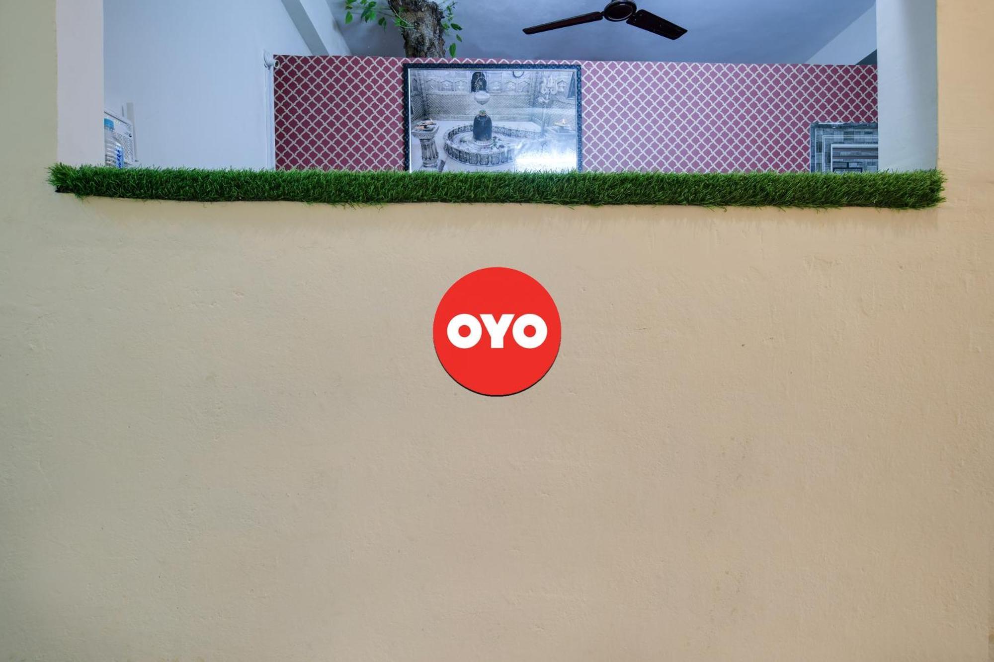 Hotel O Nitya Индор Екстериор снимка