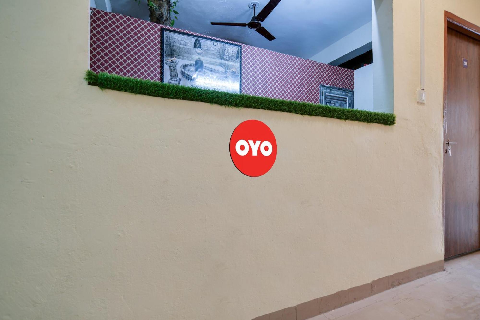 Hotel O Nitya Индор Екстериор снимка